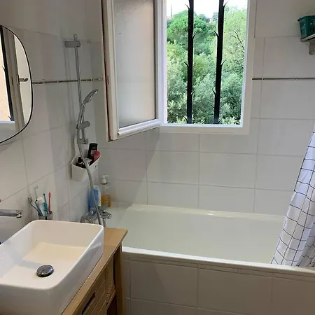 Vacances De Reve Dans Superbe Appartement Vue Mer *